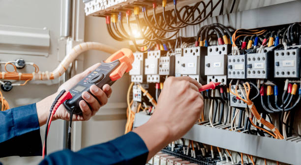 Best Licensed Electrician  in Four Cners, OR